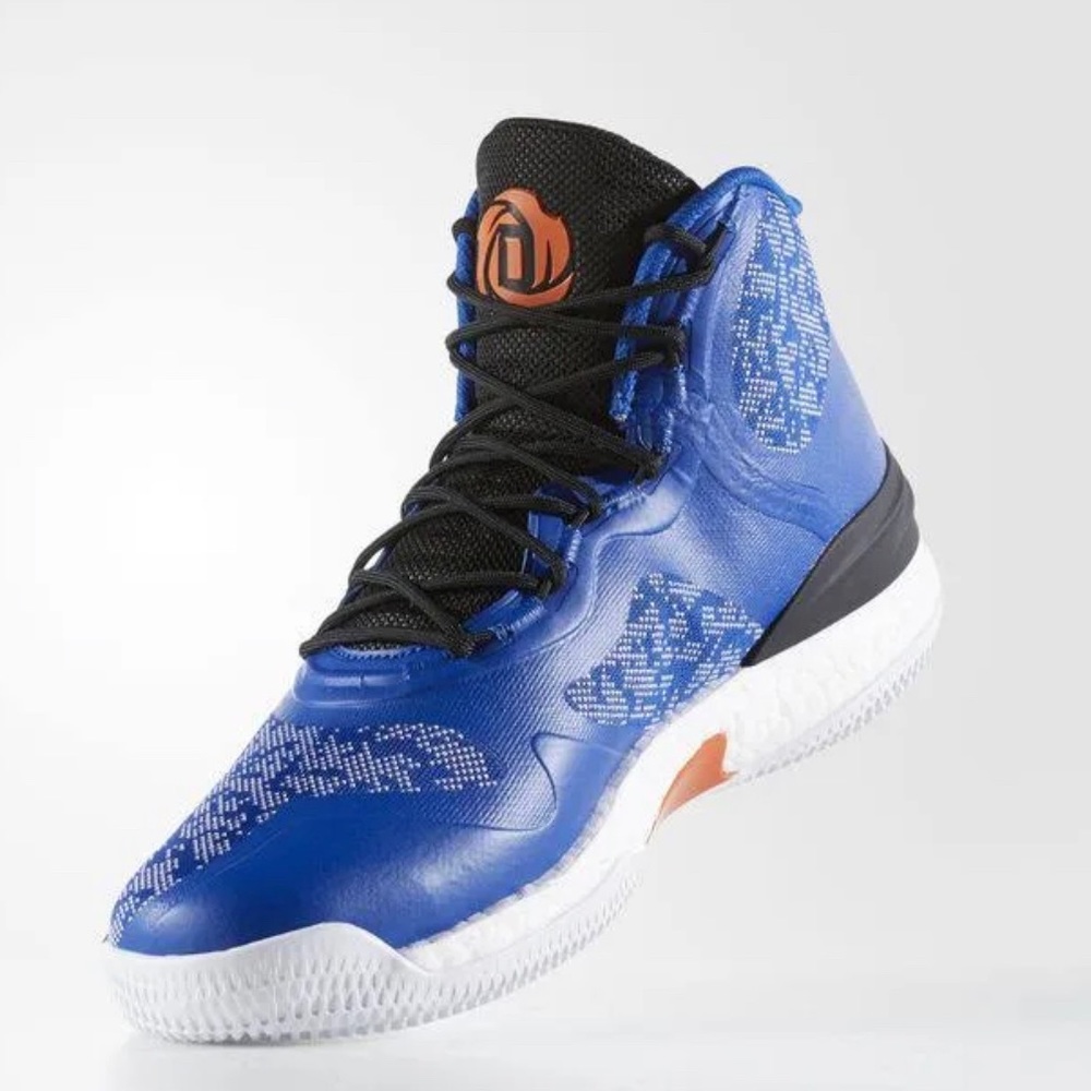 D Rose 8 “Collegiate Royal” like new. Size 10.5